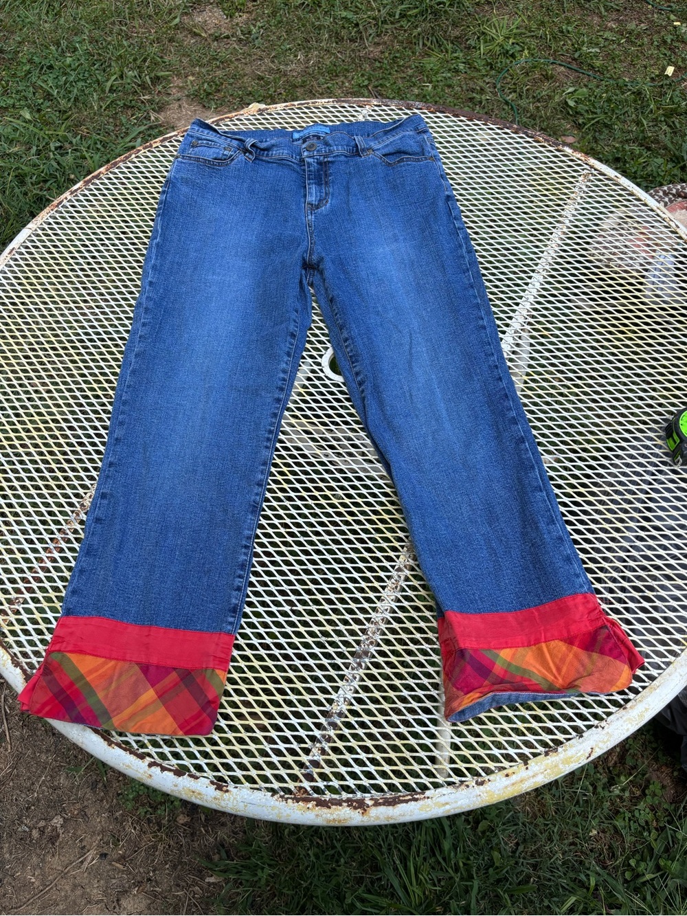 Women’s "The Denim Tailor" plaid-cuff jeans